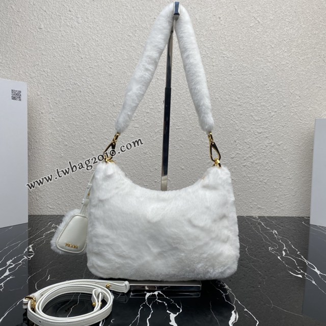 Prada專櫃新款Hobo毛毛包 1BC204 普拉達秋冬款山羊毛腋下包肩背女包 csp1465